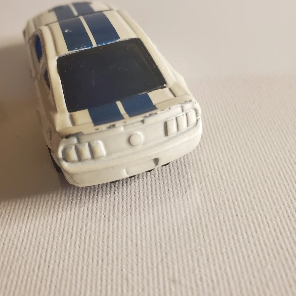 2007- SHELBY GT 500 Hot Wheel